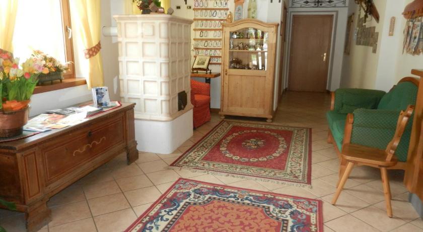 Maffei Hotell Pinzolo Exteriör bild