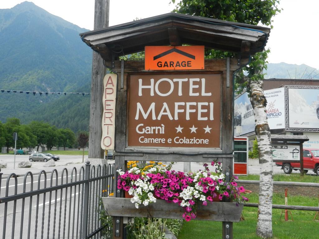 Maffei Hotell Pinzolo Exteriör bild
