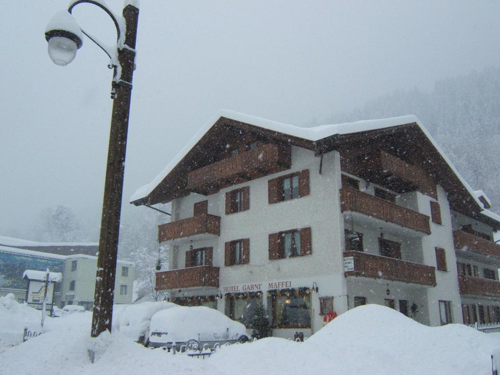 Maffei Hotell Pinzolo Exteriör bild